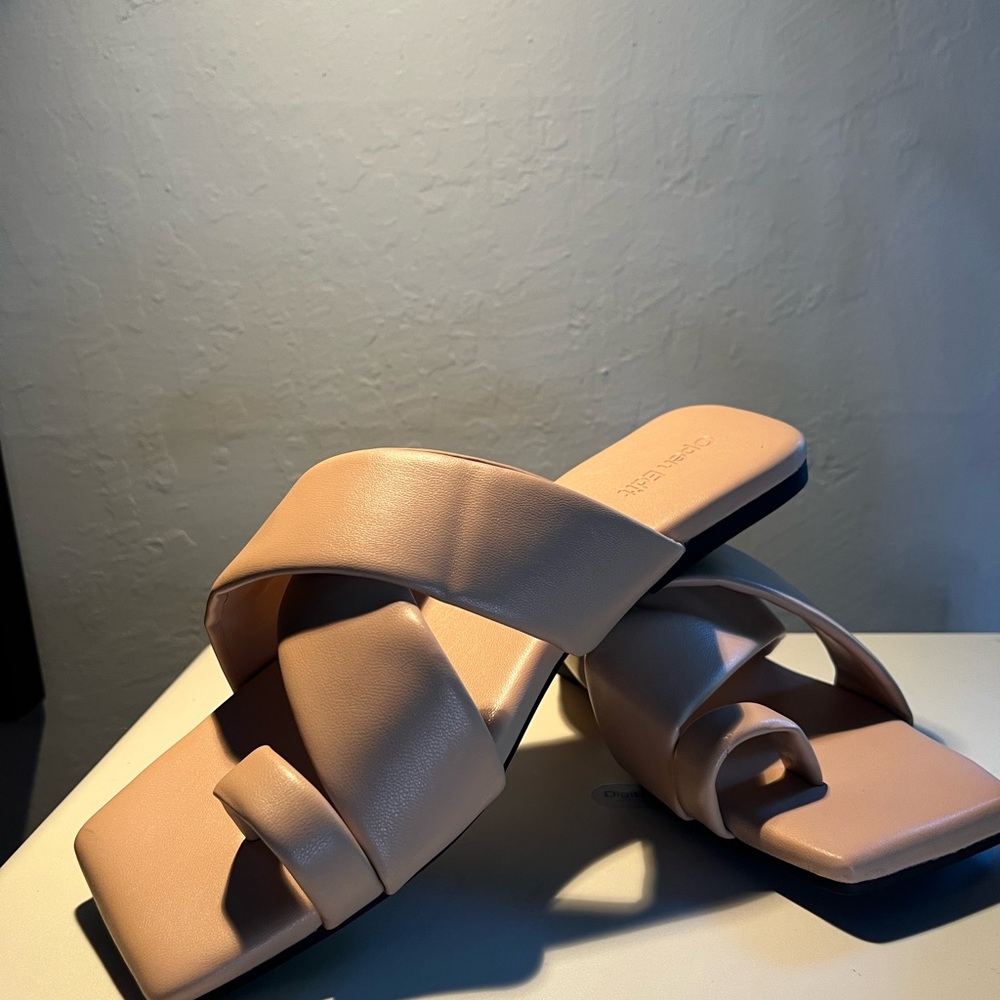 NWT Sandals Flats By Open Edit In Beige, Size: 8.5